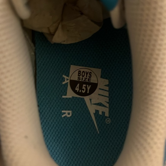 nike air force space jam sneakers - Picture 3 of 4